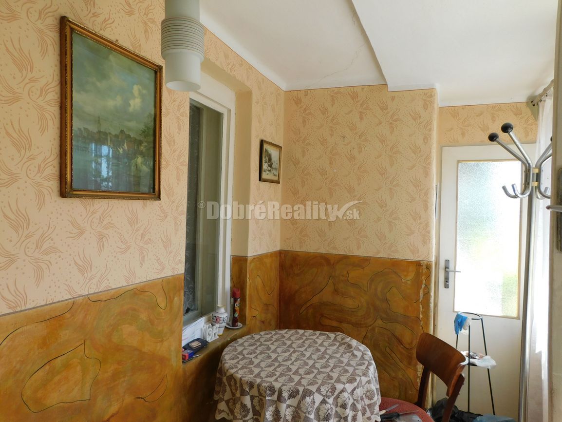 Ponúkame Vám na predaj 4-izb. rodinný dom vo Dvoroch nad Žit - 13