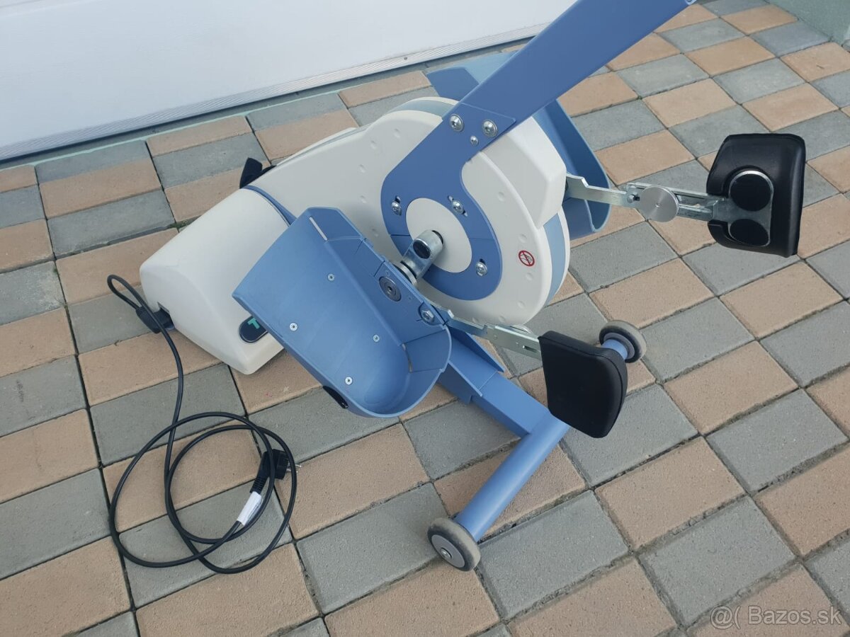 rehabilitačný bicykel na ruky nohy pre ZTP - 13