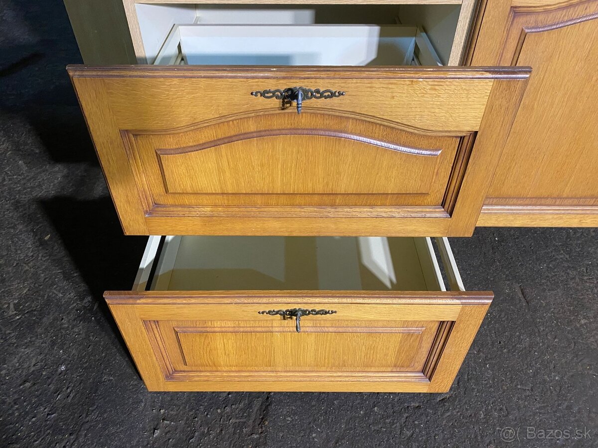 Masívna kuchynská linka z Nemecka bez spotrebičů - 13