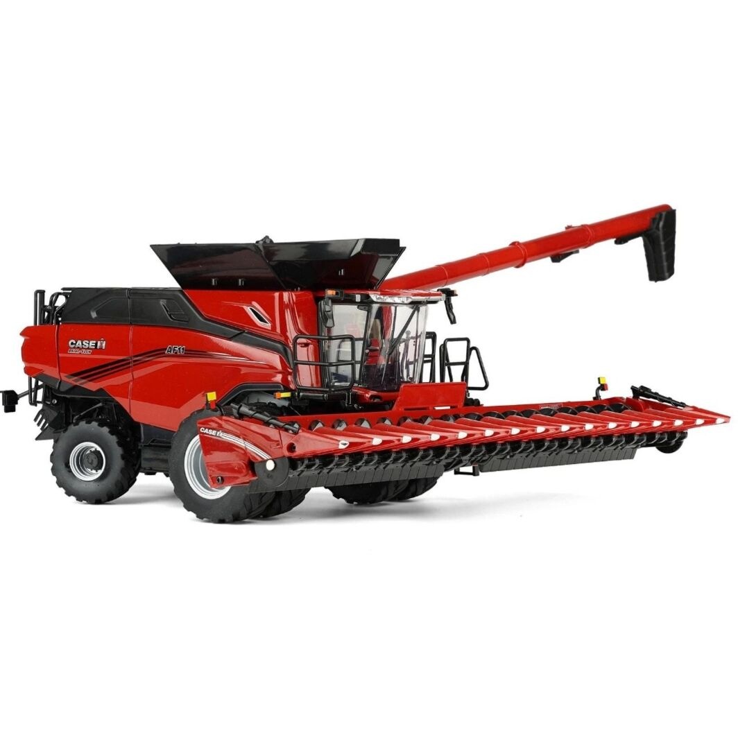 Model kombajnů Case 1:32 Ertl - 13