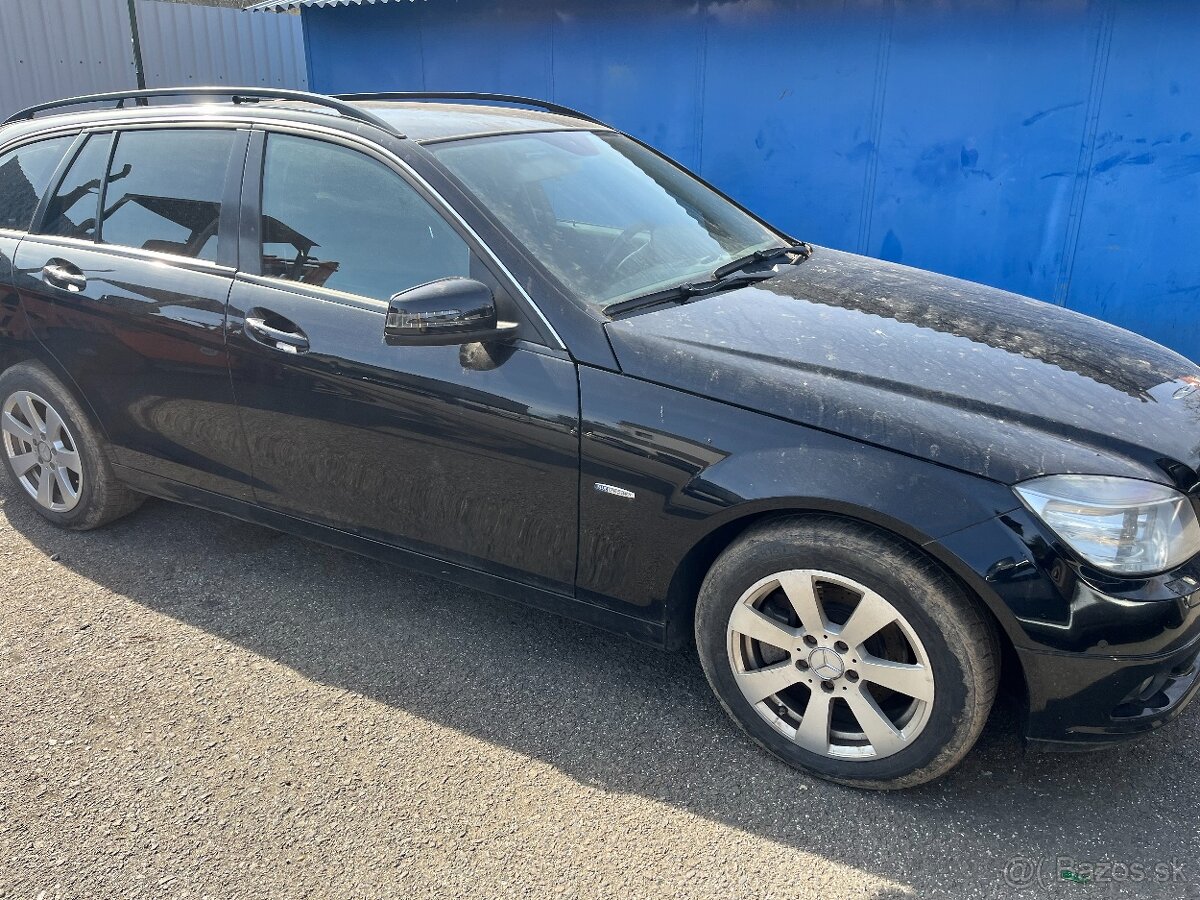 Mercedes Benz C-class W204 - 13