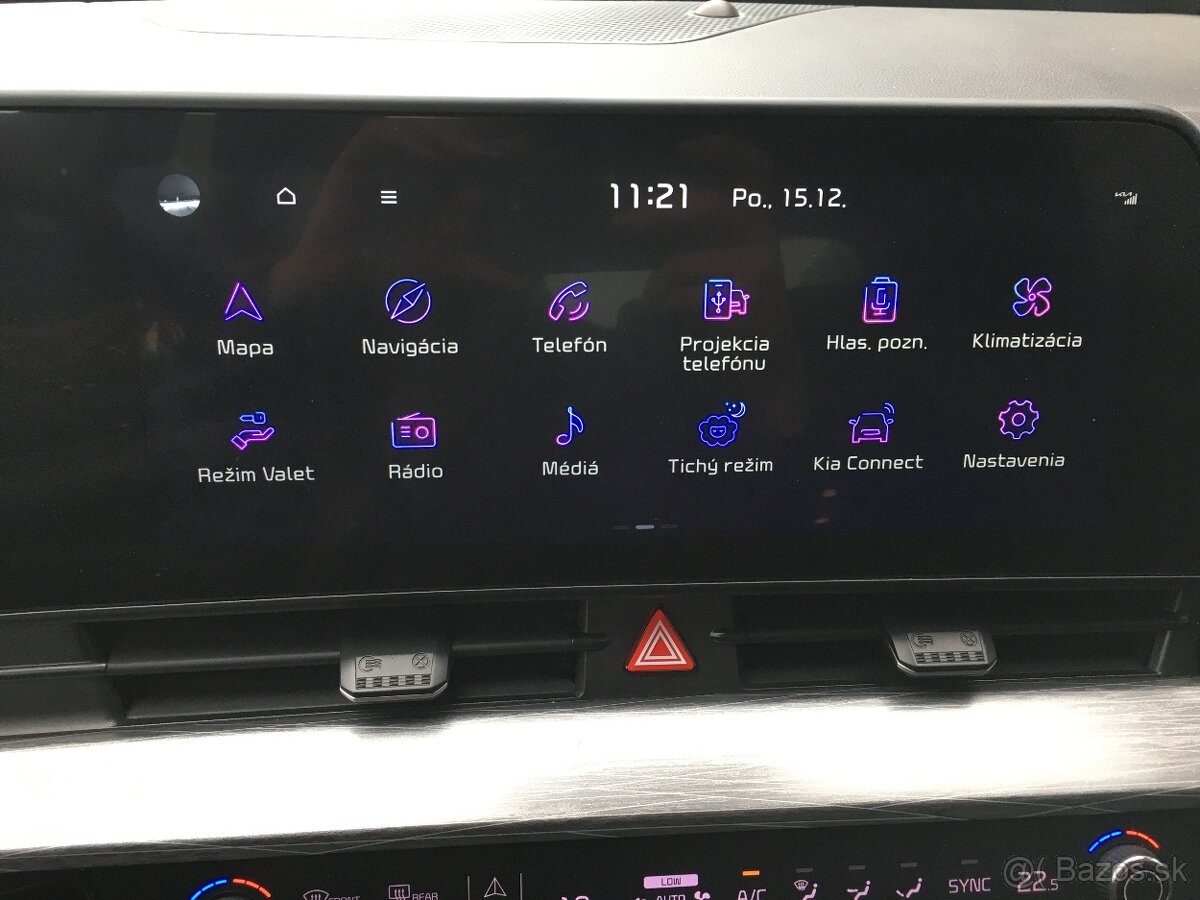 Kia Sportage 1.6 CRDI MHEV Gold M6 - 13