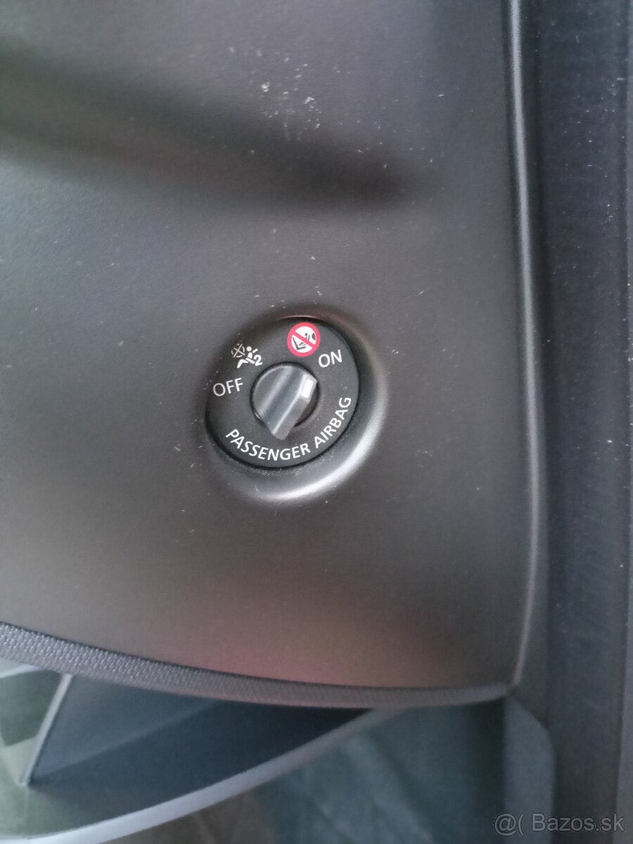 Renault Clio IV Grandtour 1.2 16V (2014) - 13