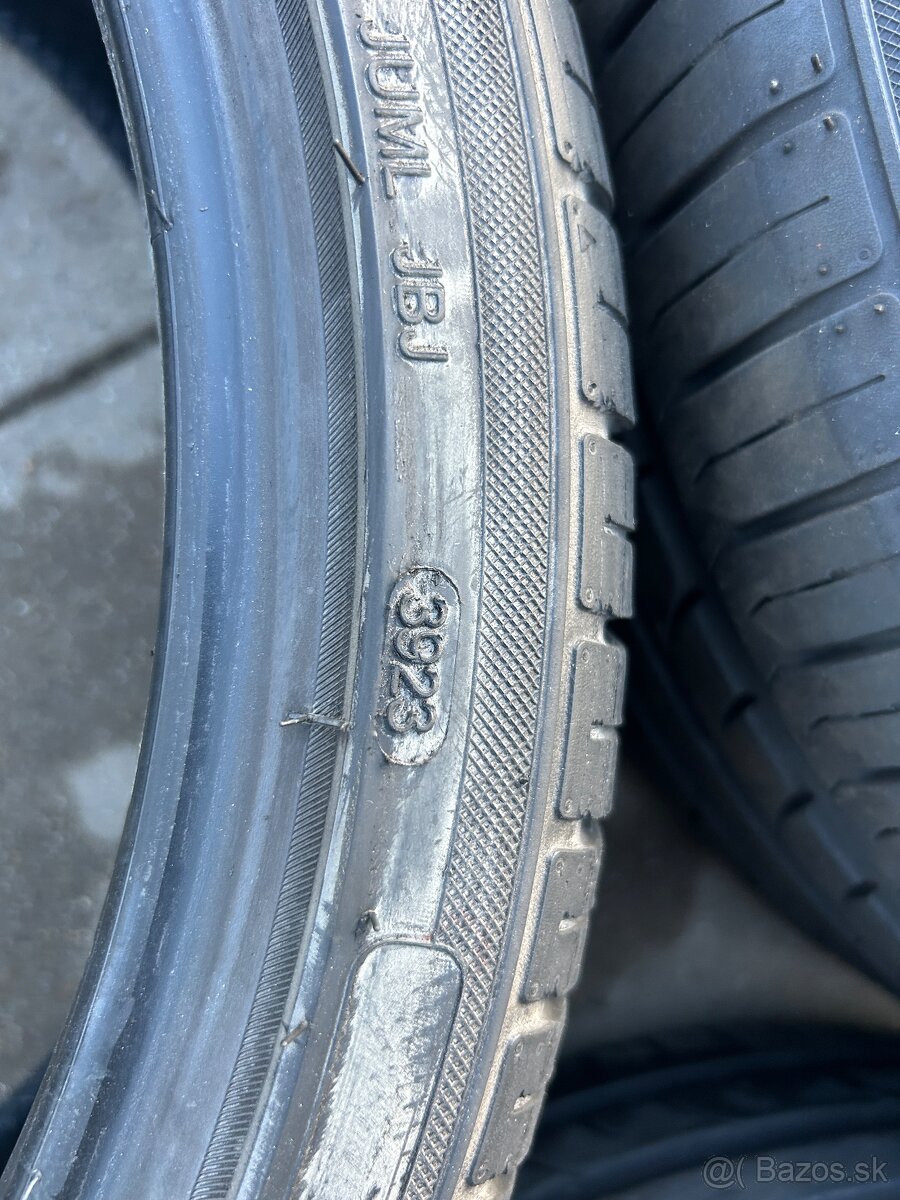 Pneumatiky 235/35r19 - 13