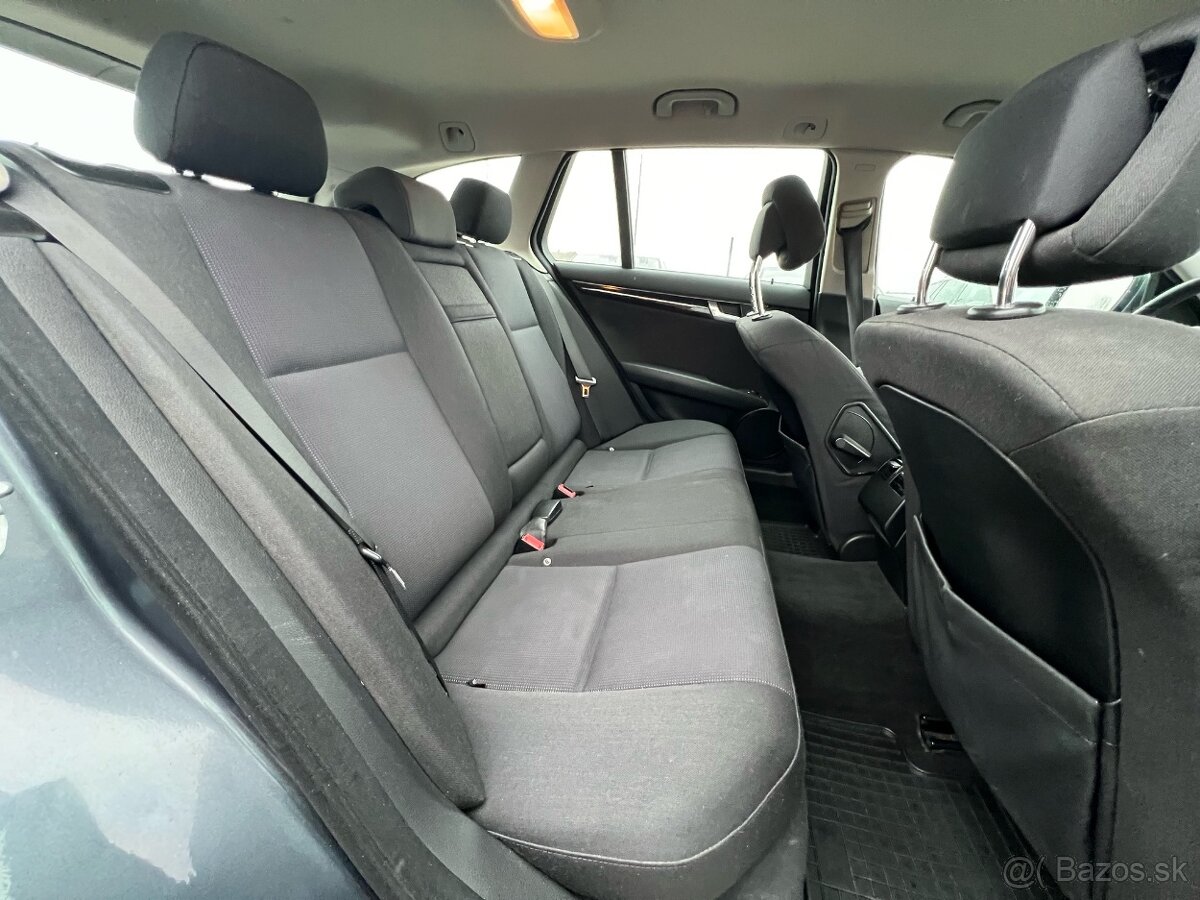 Mercedes-Benz C200 CDI 2.2 diesel, 100kW, MT/6, rok:05.2008. - 13