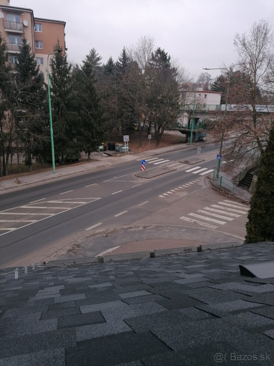 Prenajom kancelarie - 13