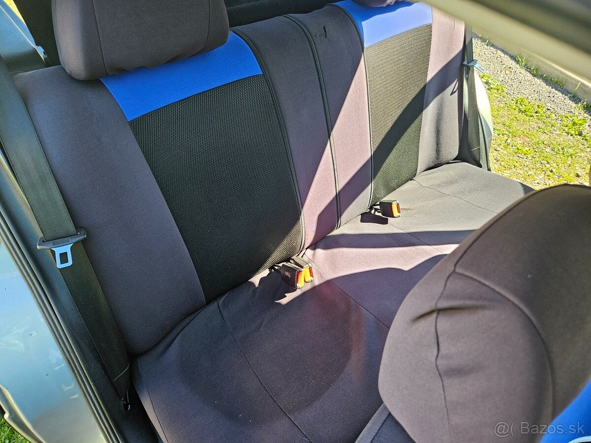 VW GolF III - 13