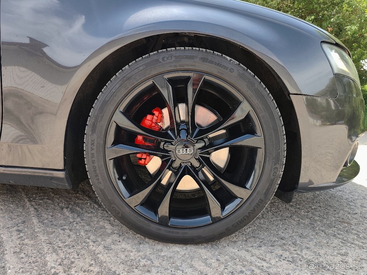 Audi A4 B8 Avant S-line 2.0tdi - 13