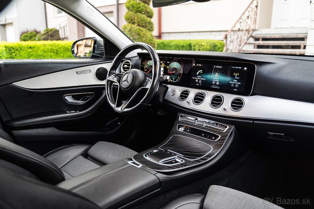 Mercedes-Benz E trieda Sedan 220 d A/T - 13