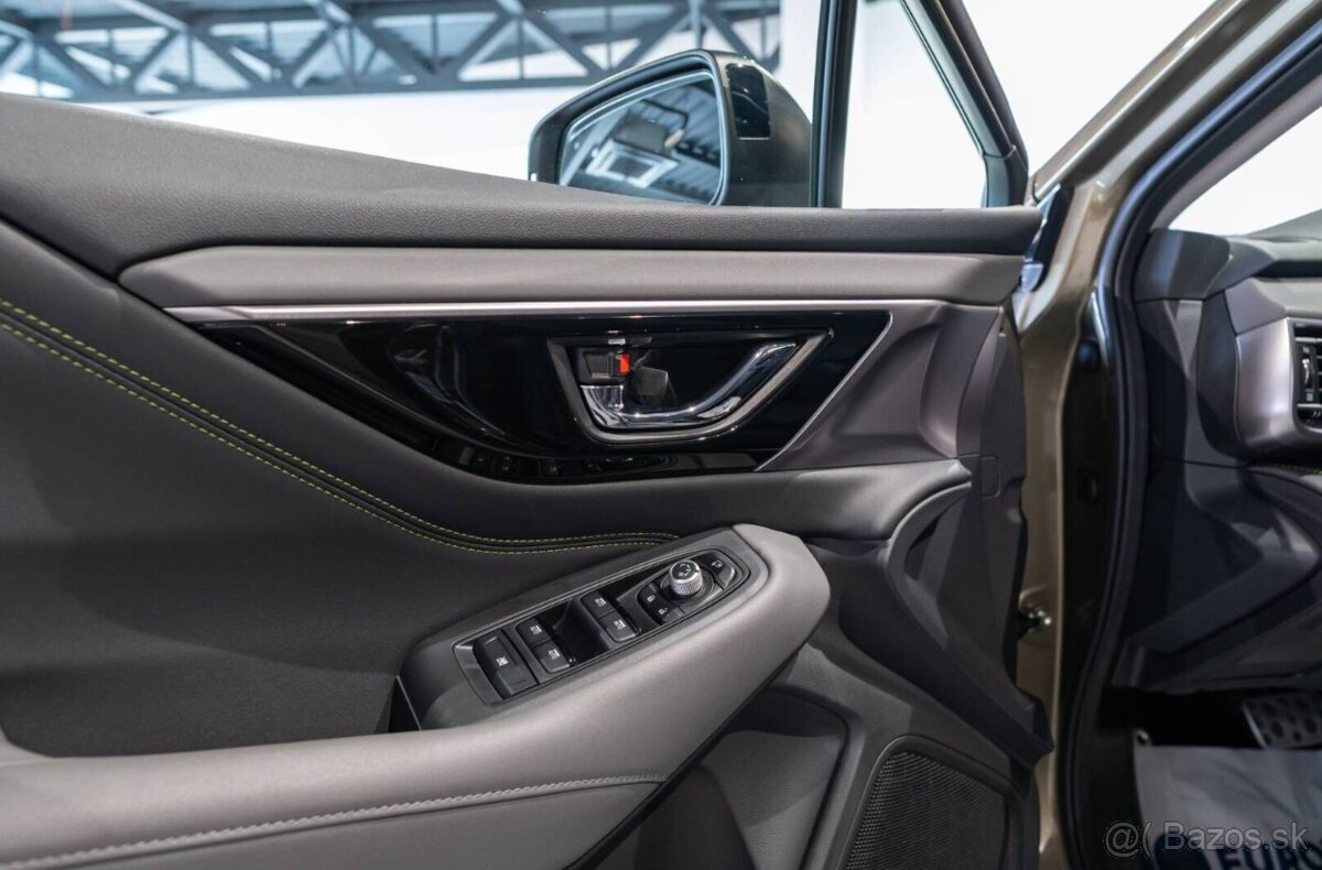 Subaru Outback 2.5i ES Adventure AWD Lineartronic - 13