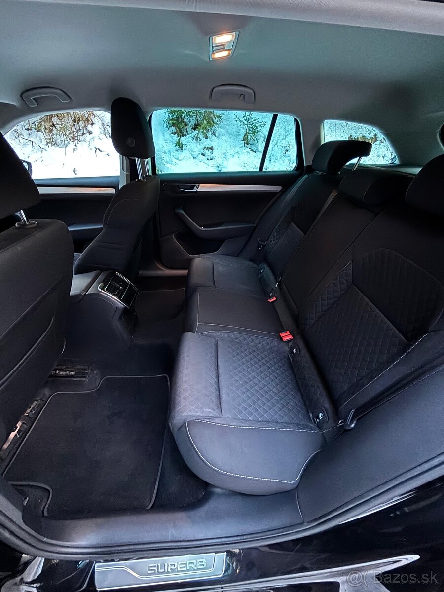 Skoda Superb Combi 2.0TDI - 13