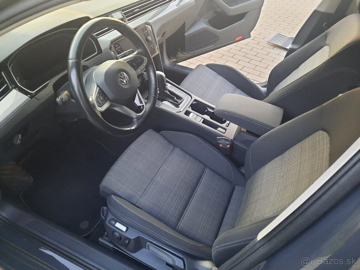 VW PASSAT B8 2.0 TDI 110kw EVO, DSG 7, VIRTUAL, ŤAŽNÉ, ACC - 13