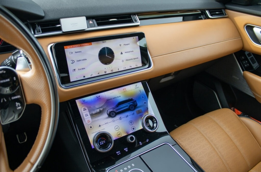 Land Rover RANGE ROVER VELAR HSE R-Dynamic 3.0 AWD - 13