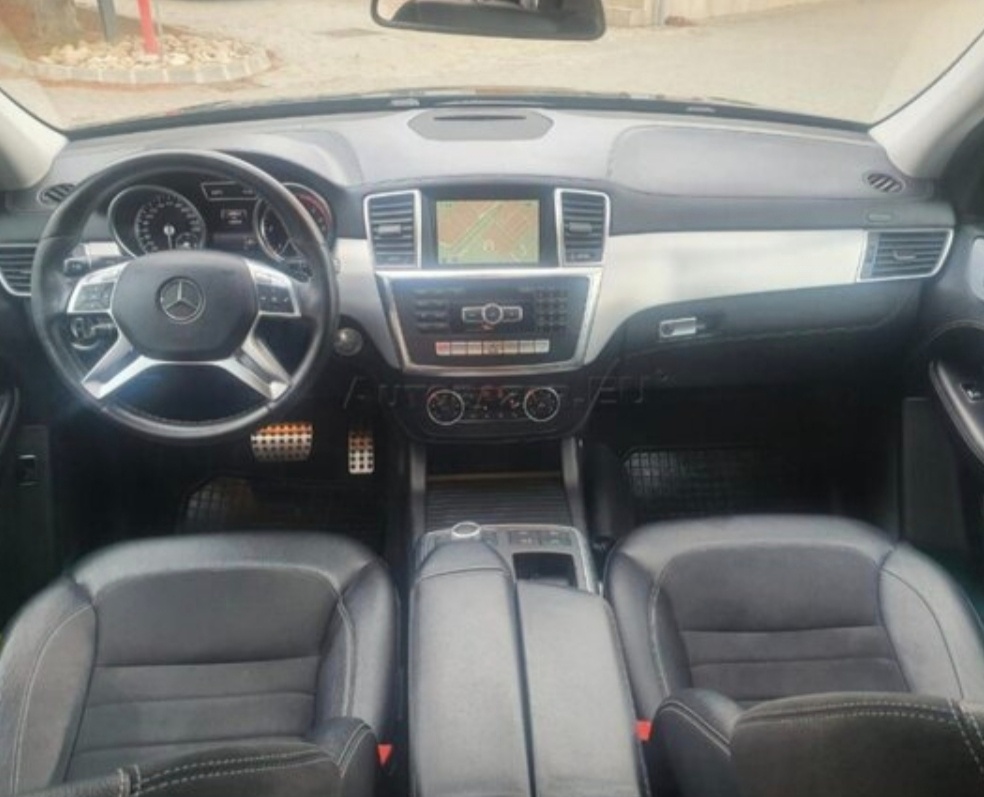 Mercedes Benz ML 350 - 13