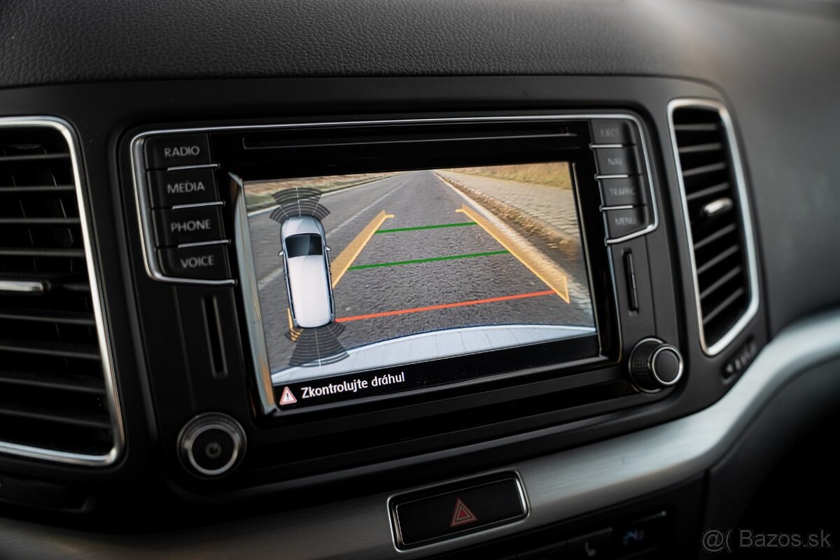 Volkswagen Sharan 2.0 TDi DSG6 - 13