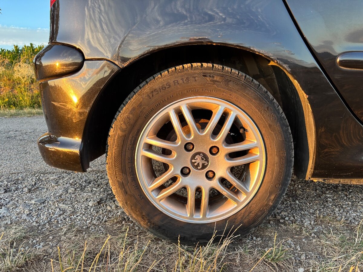 Peugeot 206 1.4 55 kW - 13