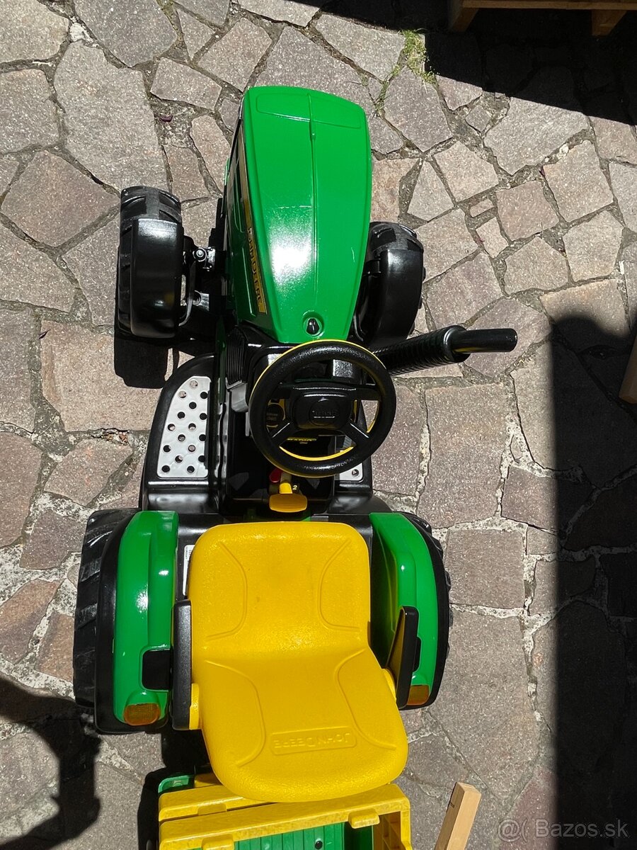 Peg Perego John Deere Ground Force – detský elektrický trakt - 13