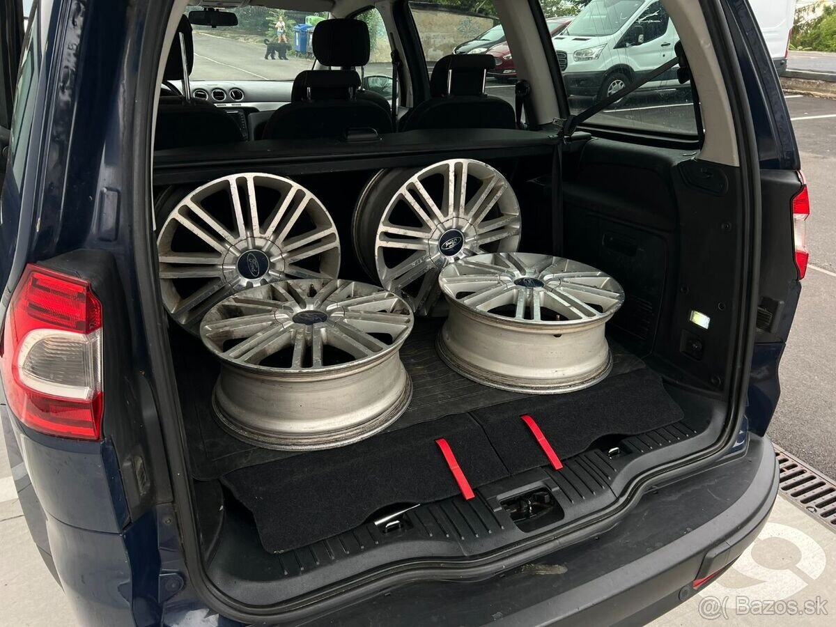Ford Galaxy 2.0 TDCI - 13