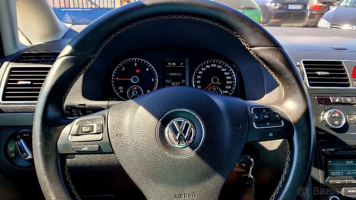 Volkswagen Touran 2.0 TDI Premium Comfortline DSG - 13