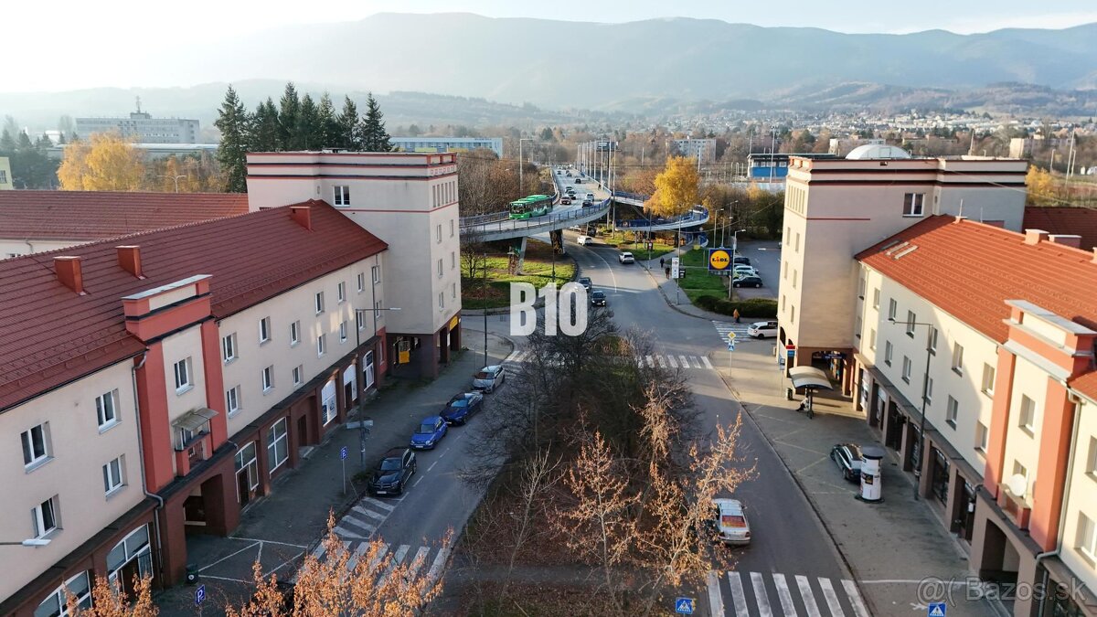 3 izbový kompletne zrekonštruovaný byt v centre mesta na pre - 13