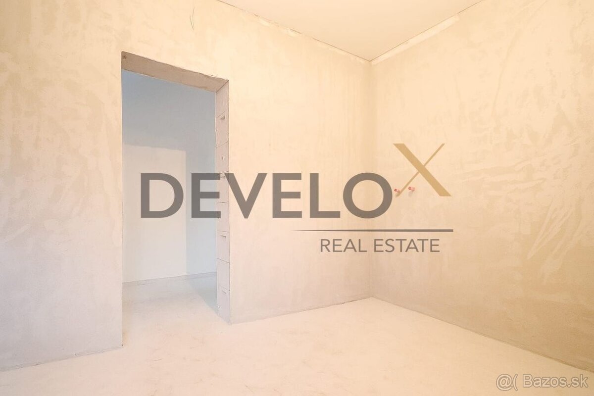 EXKLUZÍVNE Na predaj 4-izbový bungalov – Veľký Grob - 13