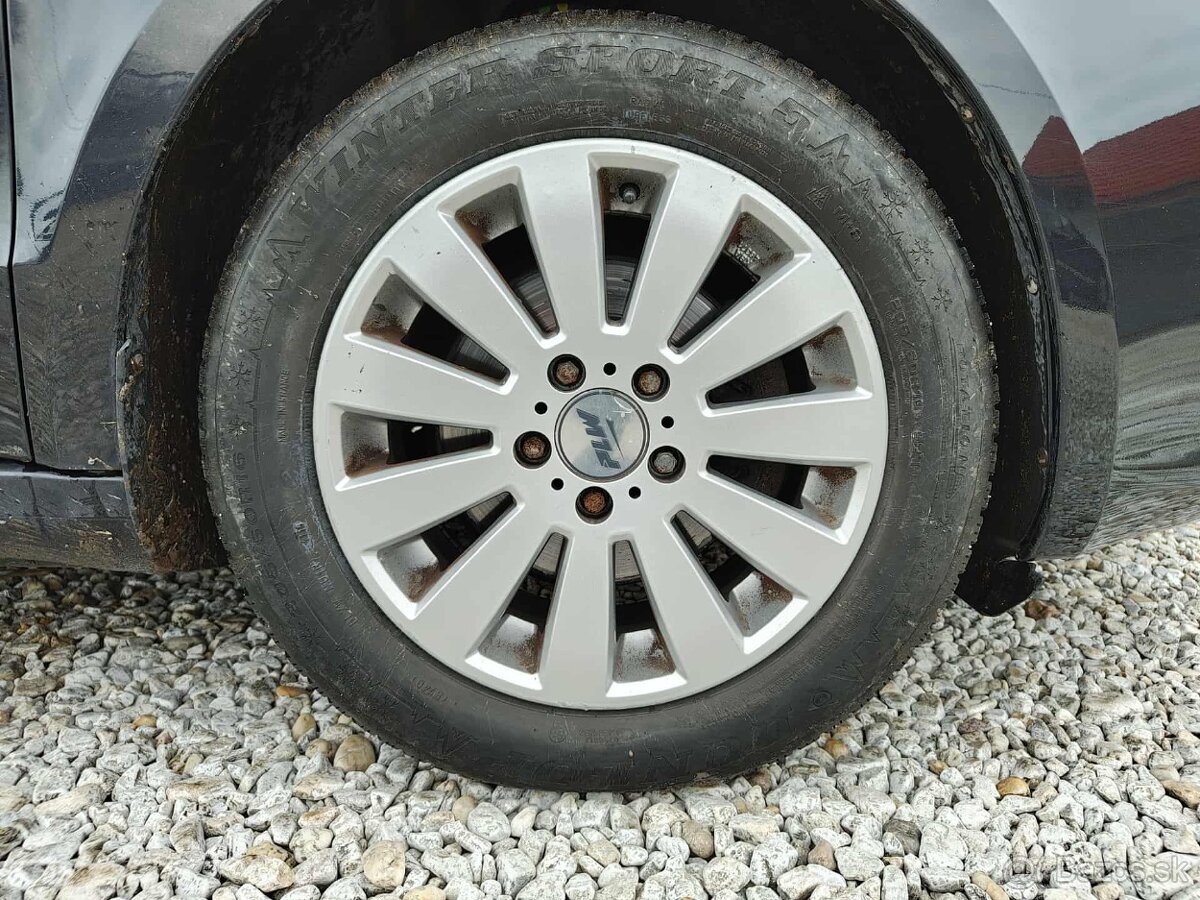 Škoda Superb combi 1.6 TDI CR DPF Comfort - 13