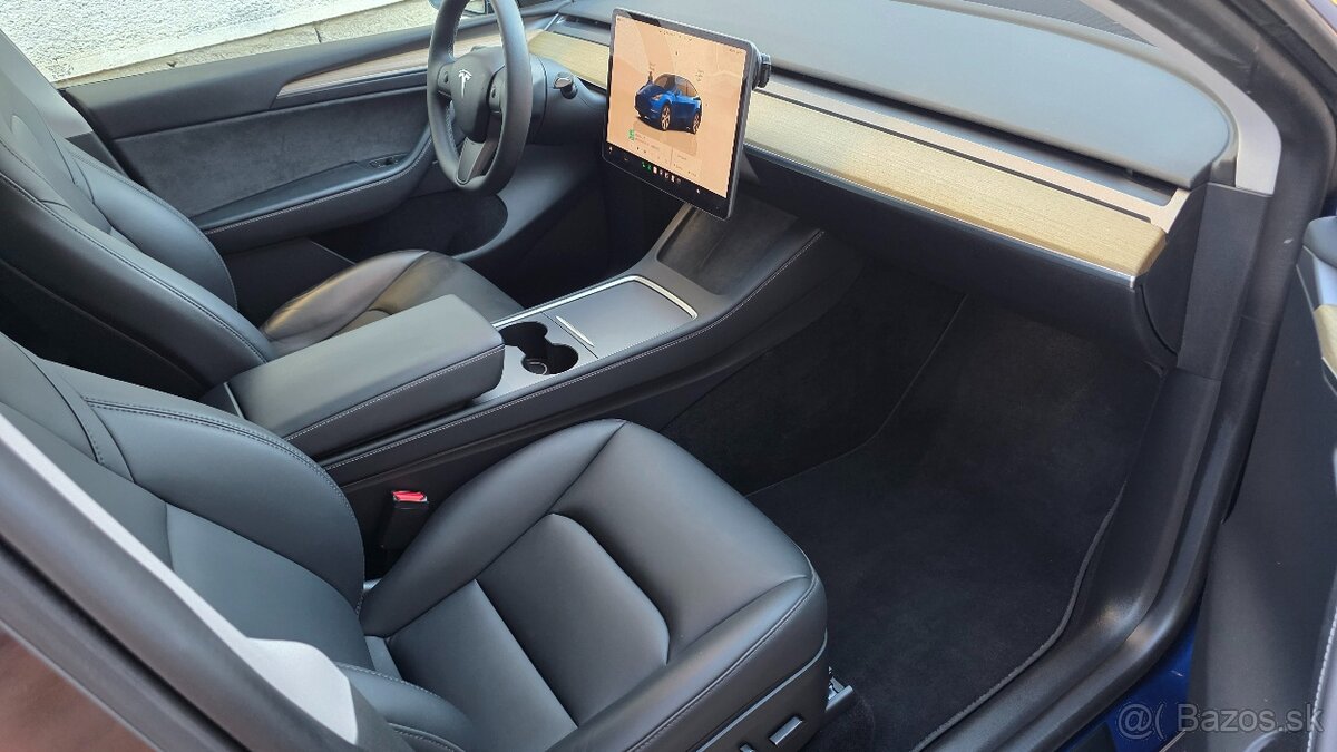 Tesla Model Y Long Range FSD - 13