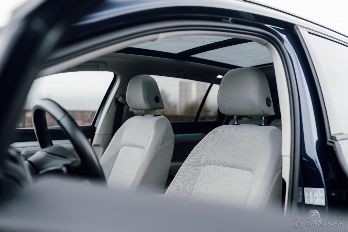 Volkswagen Golf 8 Combi - 13