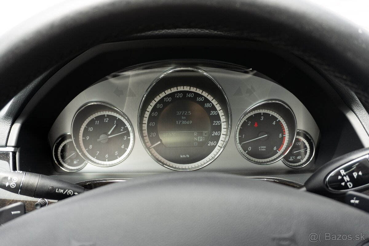 Mercedes-Benz E 350 CDI 4Matic Avantgarde - 13