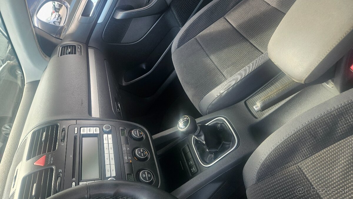 Predám VW golf 5 kombi - 13