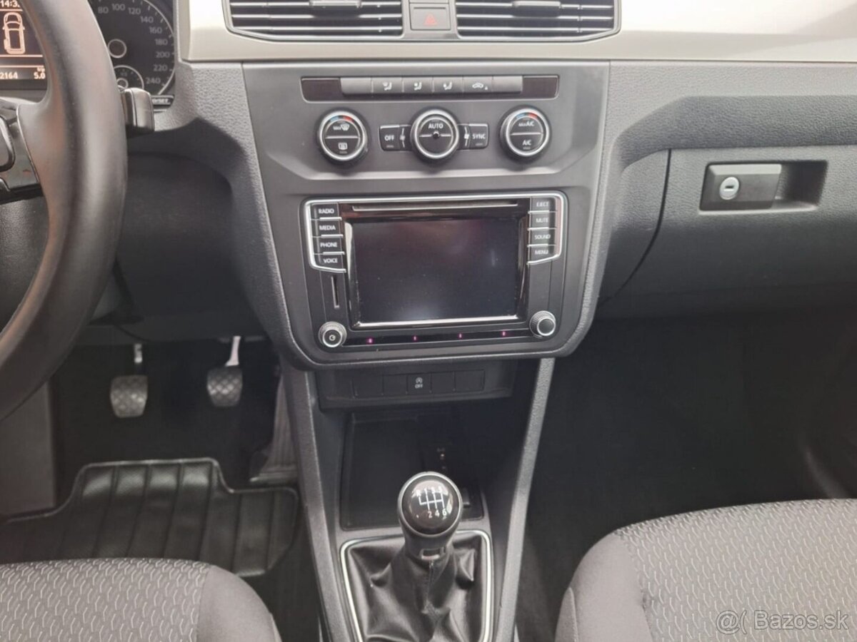 VOLKSWAGEN CADDY MAXI 1,4i 7míst záruka km - 13