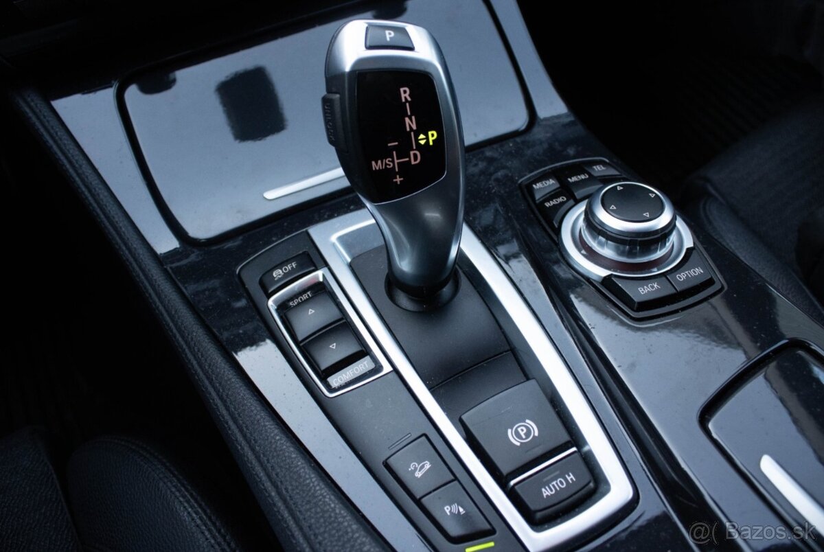 BMW Rad 5 525D xDrive 160kW AT/8 2013 - 13