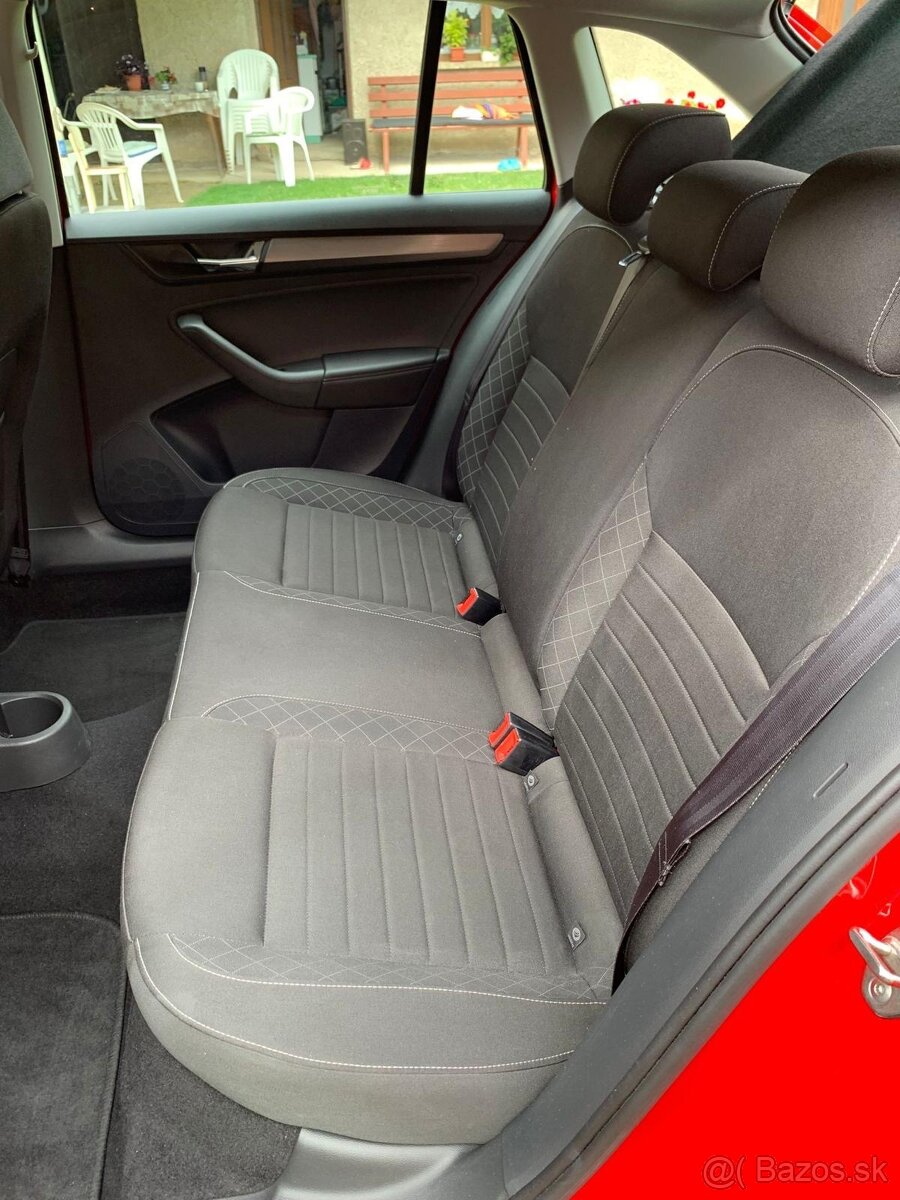 Škoda Rapid Spaceback 1,4 TDi - 13