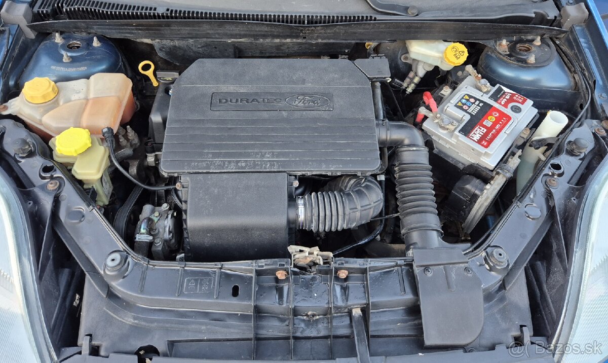 Ford Fiesta 1.3 benzín NOVÁ STK - 13