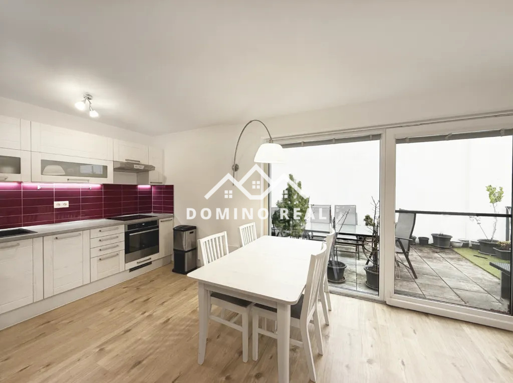 3-izbový byt s garážovými státiami - 13