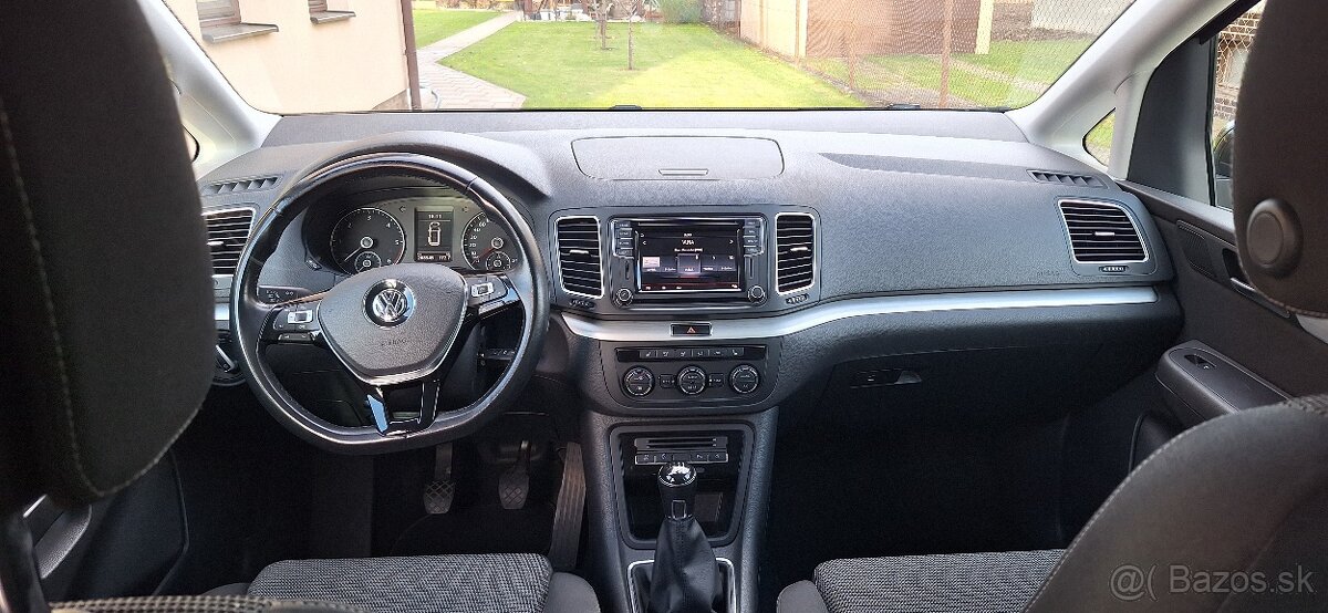 Volkswagen sharan 2.0 TDI 7-miestny - 13