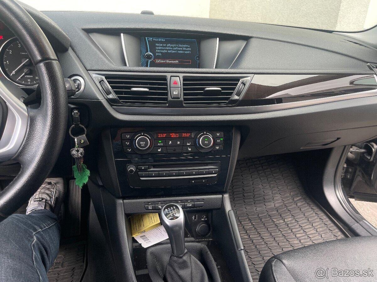 BMW X1 xDrive20i - 13