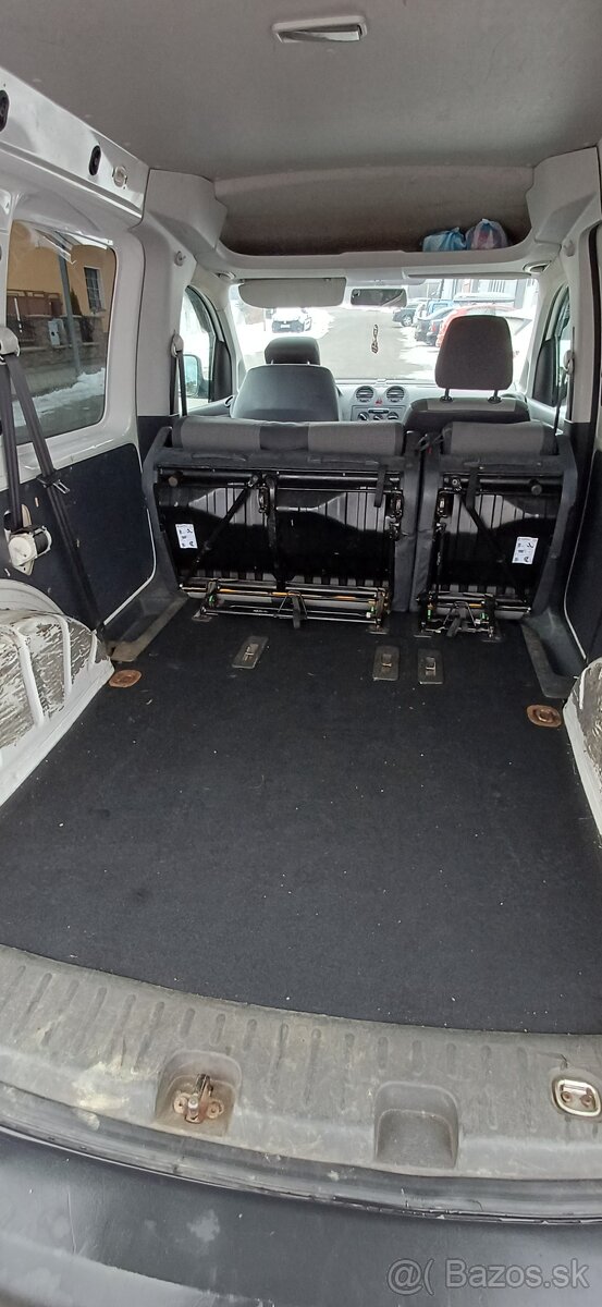 Vw caddy 1,6tdi 55kw - 13
