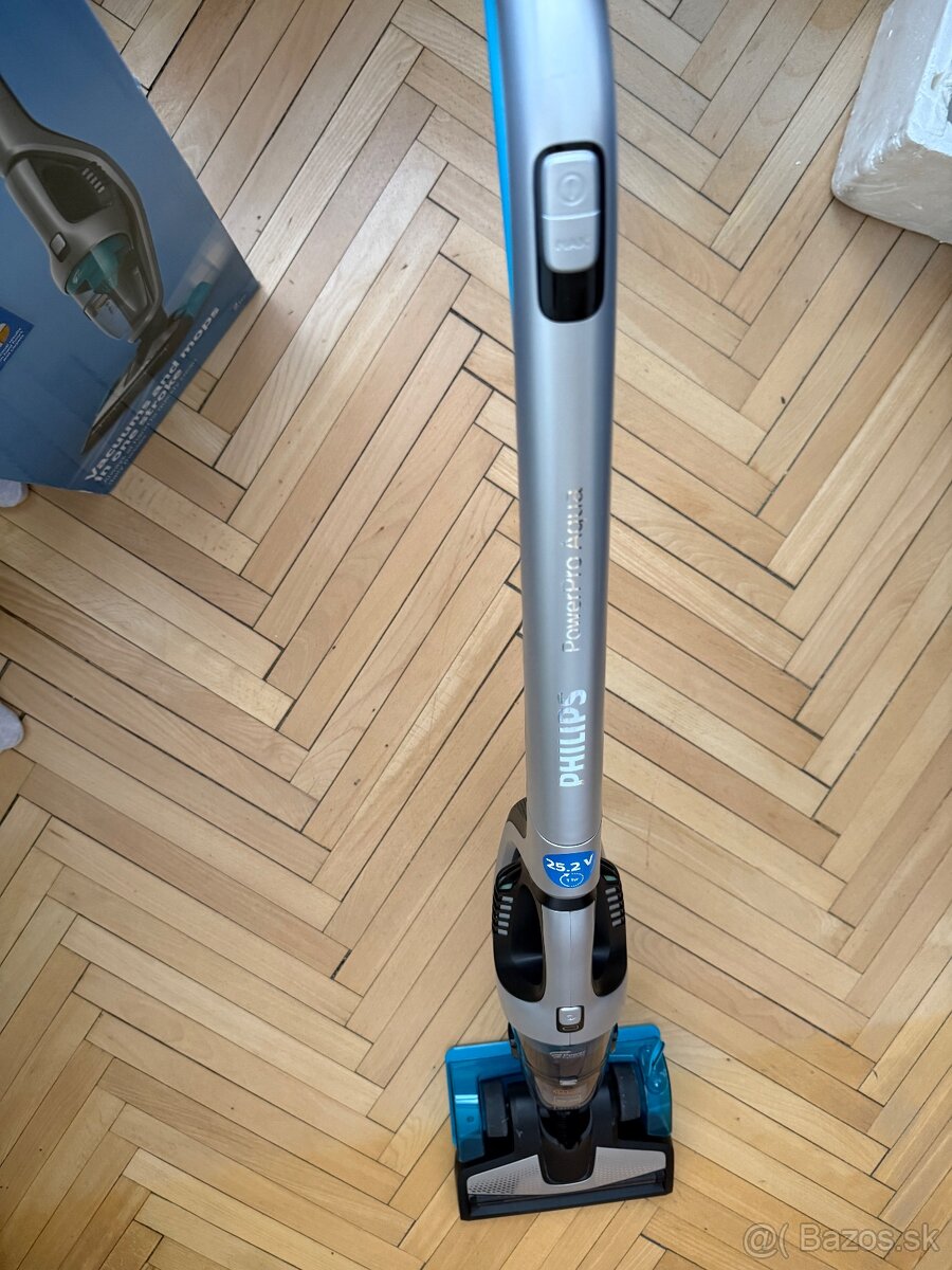 Philips PowerPro Aqua Tycovy vysavac 3v1 - 13