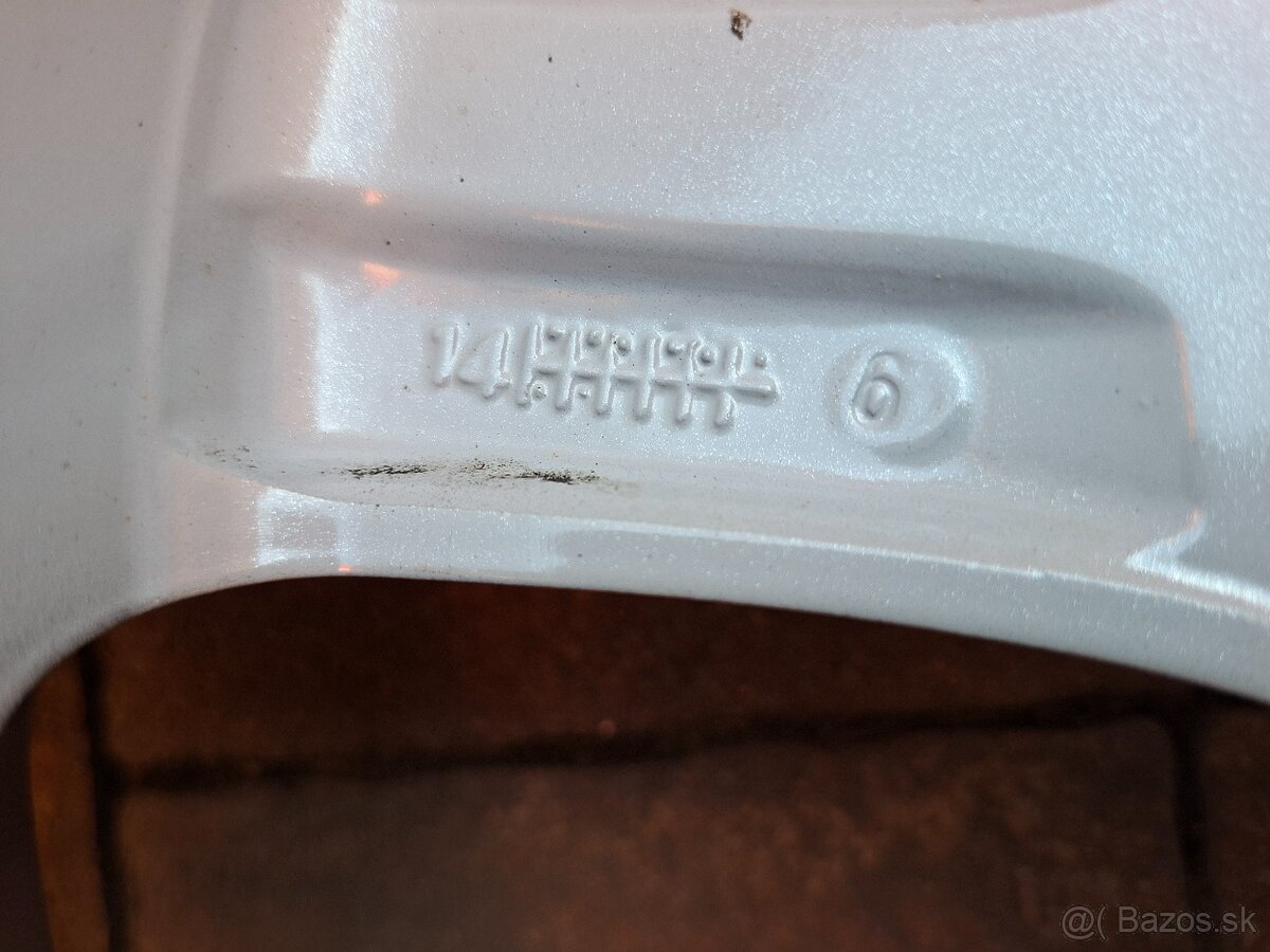Predám hlinikové disky Dacia/Nissan--R16 - 13