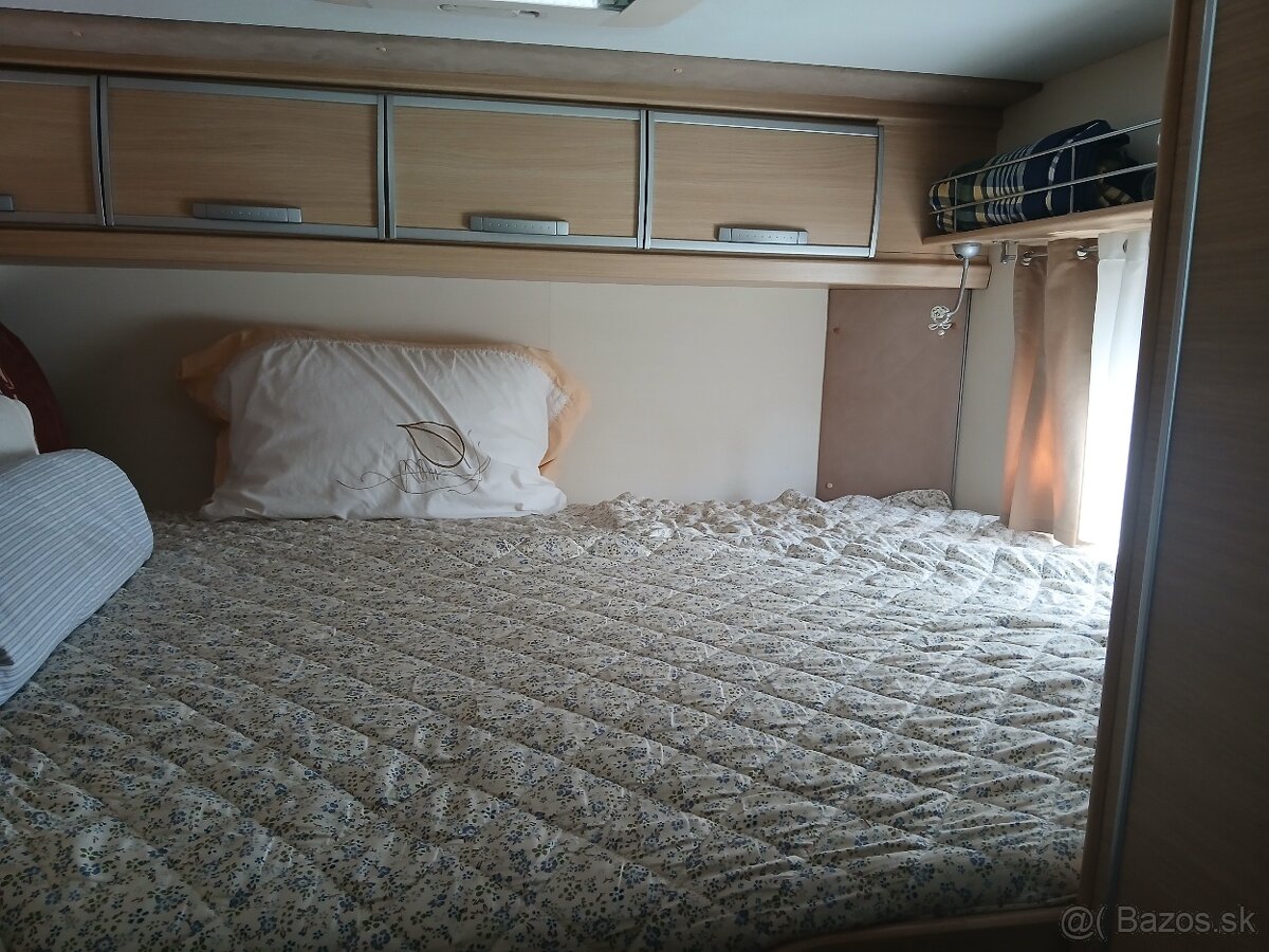 Predám autokaravan obytné- Alkovňa - 13
