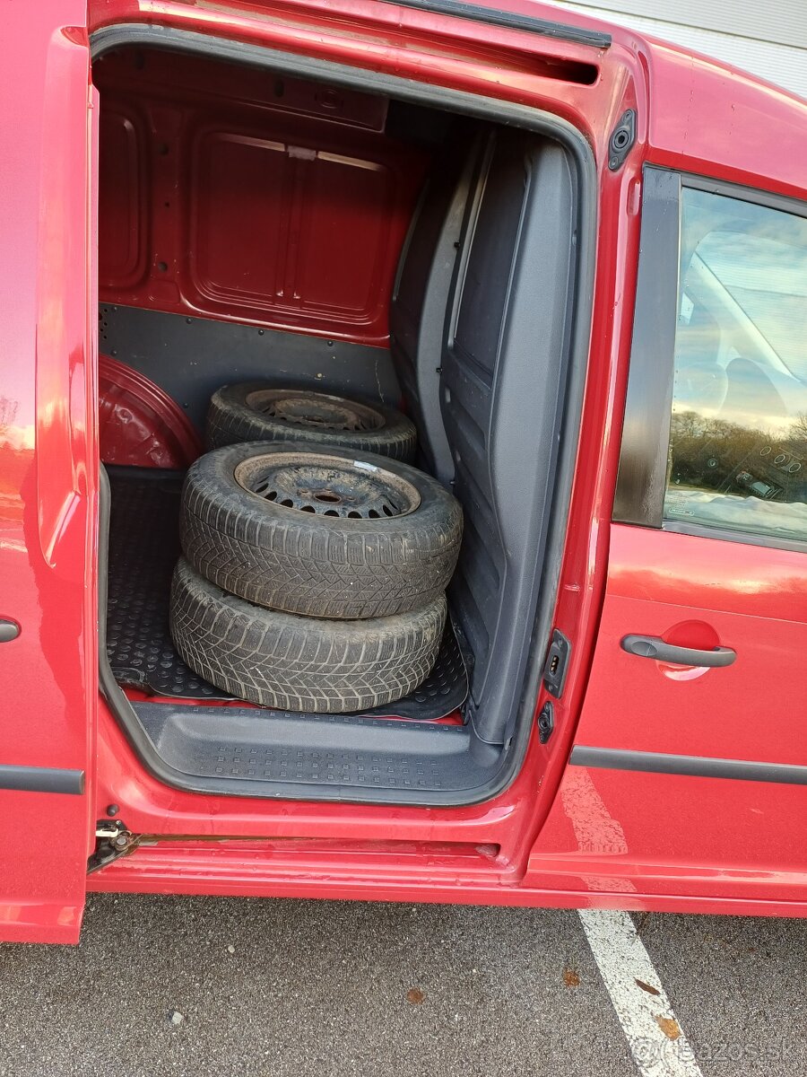 VW Caddy 1,6 tdi - rok 2014 - 1 majiteľ - pravidelný servis - 13