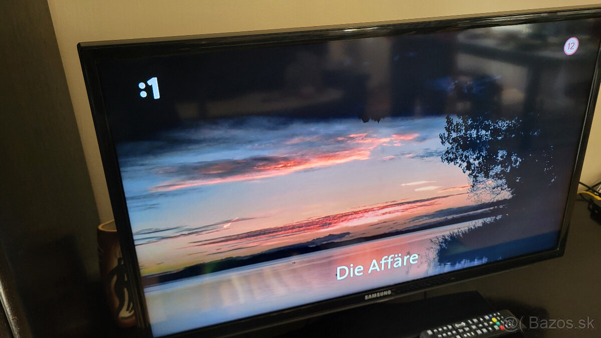 Predam televizor Samsung 32" - 13
