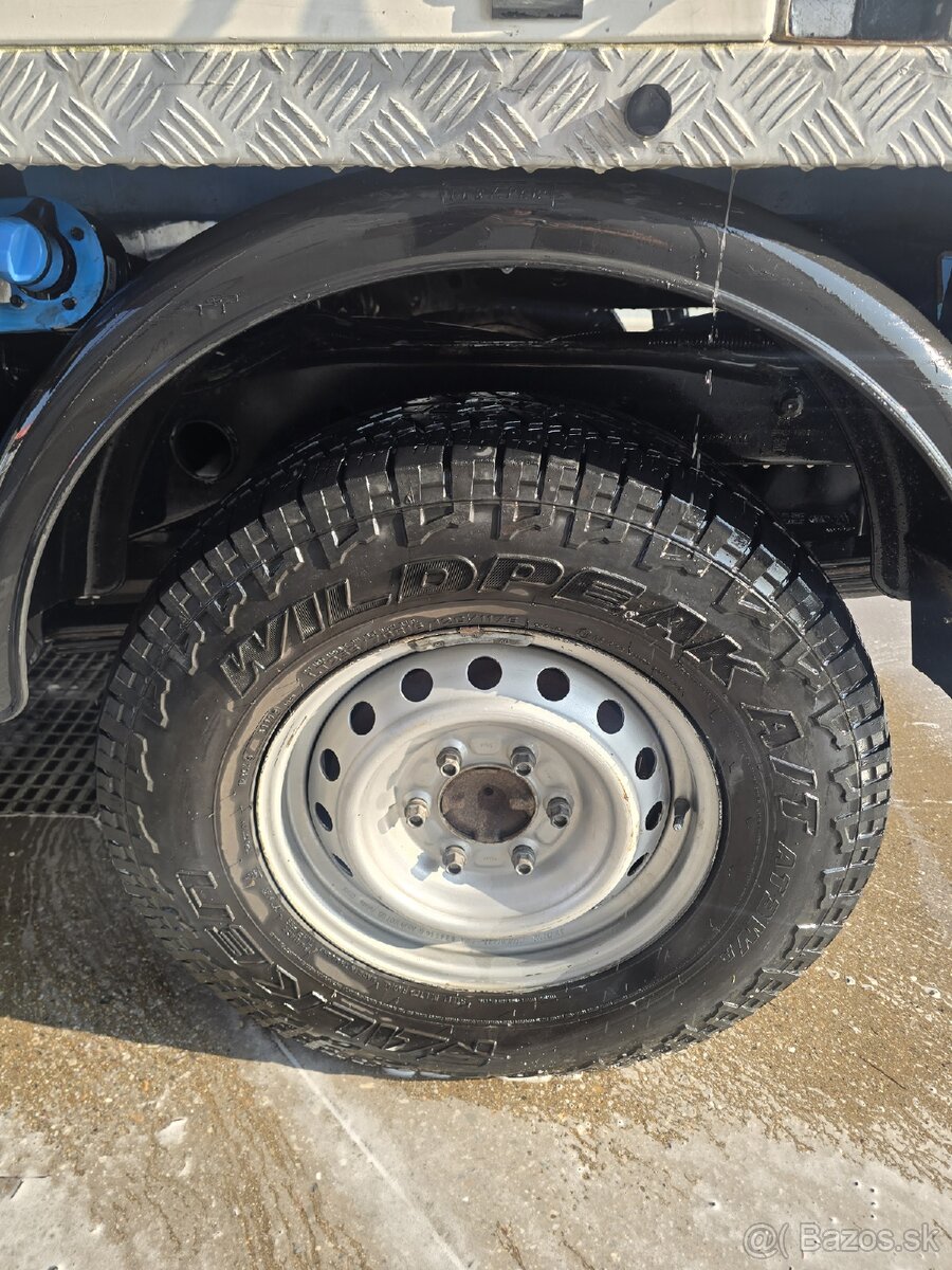 Ford ranger plošina 4x4 - 13