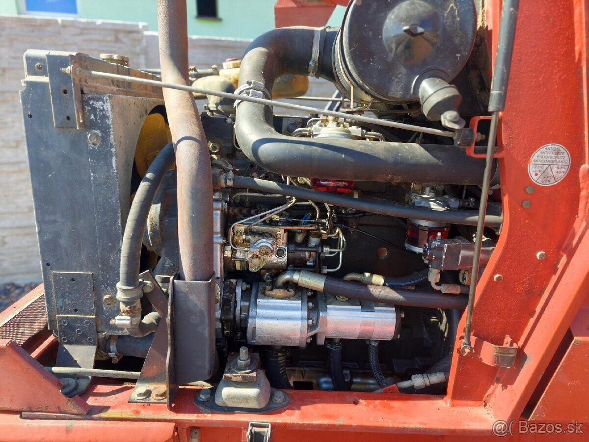 Teleskopický manipulátor MANITOU MLT626 TURBO, 4x4 - 13