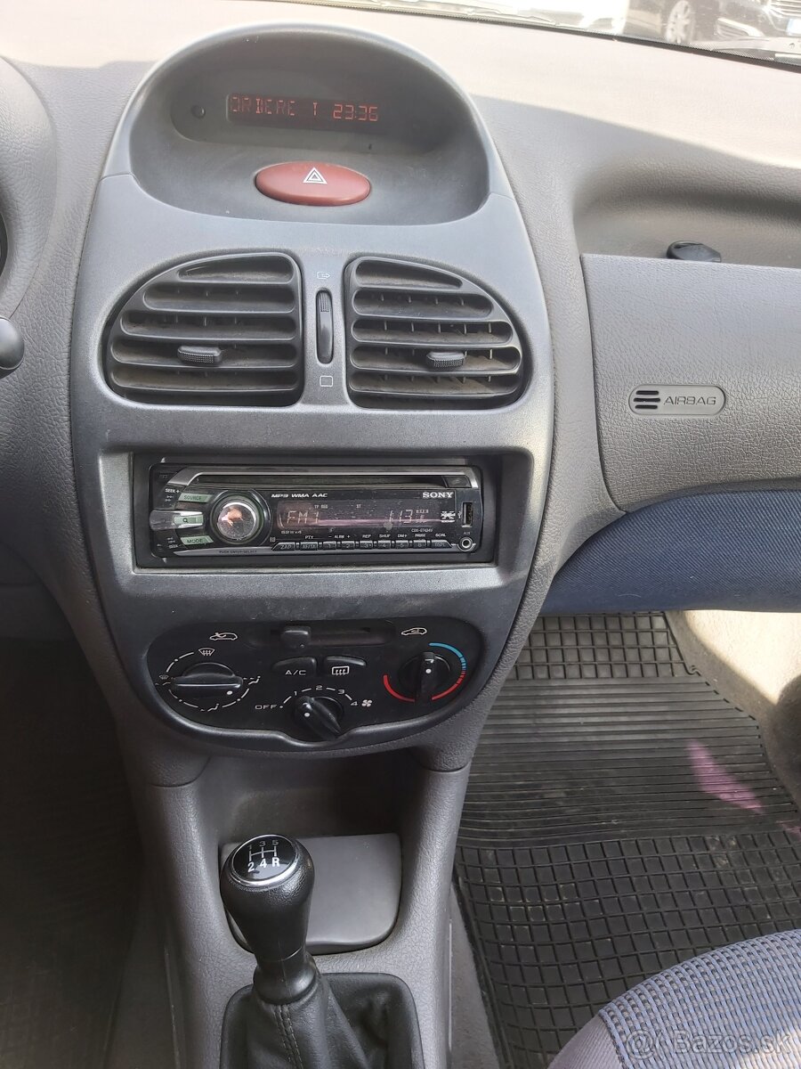 Peugeot 206 1.4 HDi X-line - 13