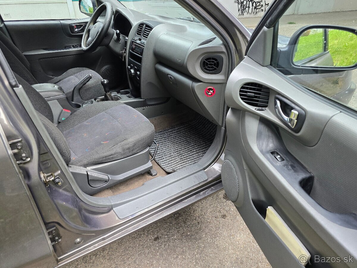 HYUNDAI SANTA FE 2.0 crdi 4x4 // BEZ KOROZIE// gar.km .... - 13