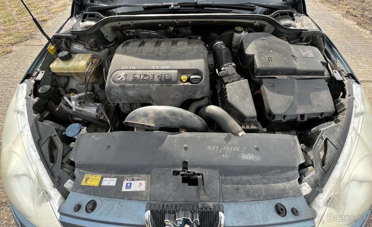 Peugeot 407SW 2,0HDi 100kW M6 - 13