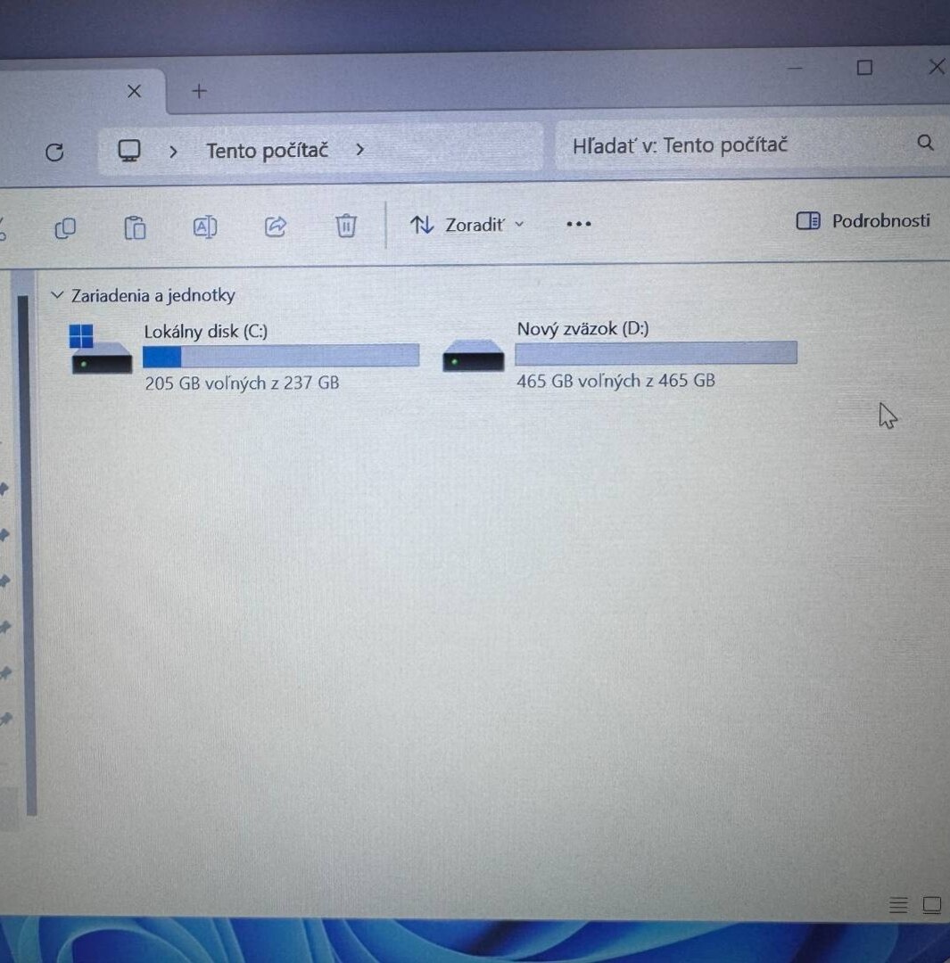 Notebook 14" HP.AMD PRO A10-8730B 4x2,40GHz.8gb ram.256gSSD - 13