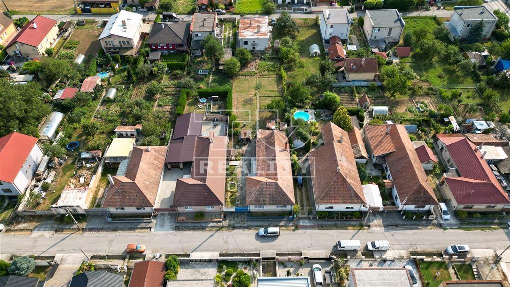 ZNÍŽENÁ CENA
Na predaj rodinný dom v obci Kovarce s... - 13